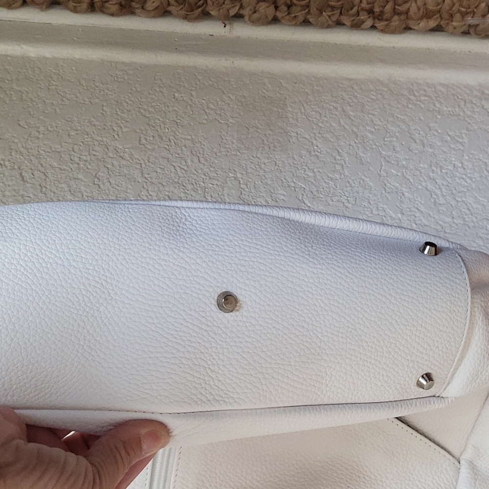 Purse - Picture 4 of 8